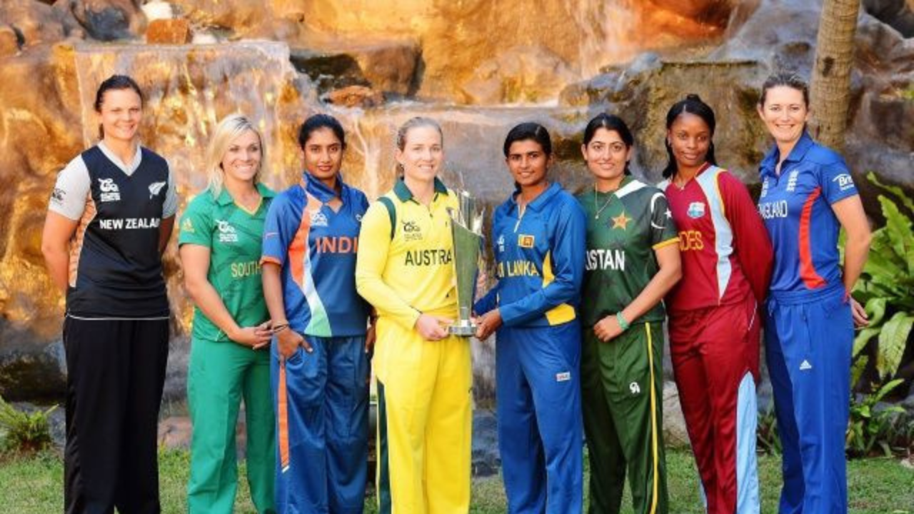 India Women VS Australia Women